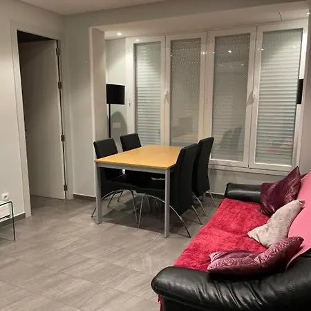 Amplio Apartamento En Lleida Apartament Lleida