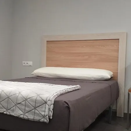 아파트 Amplio Apartamento En Lleida